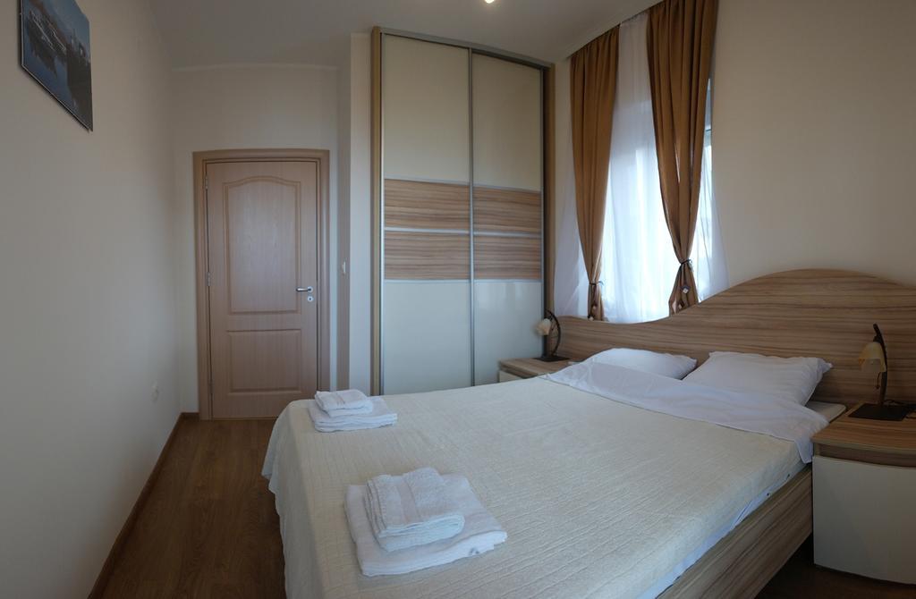 Tuna Apartments Dobra Voda Exterior photo