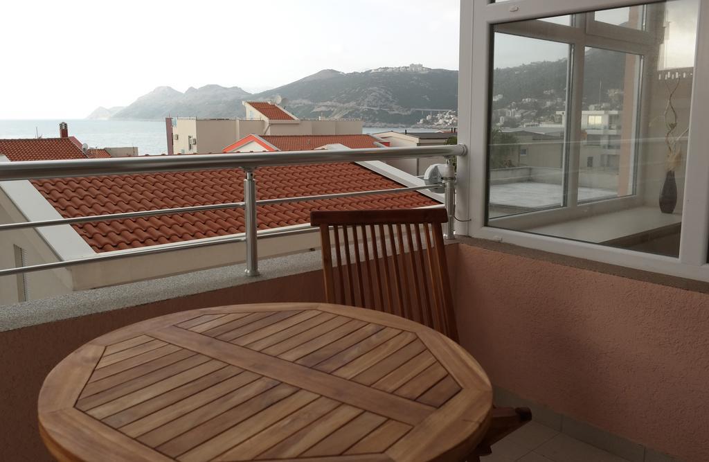 Tuna Apartments Dobra Voda Exterior photo